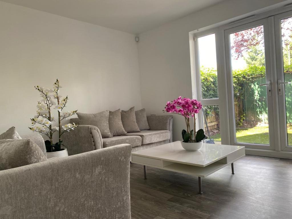 Modern, Stylish And Central Home Manchester Exterior photo